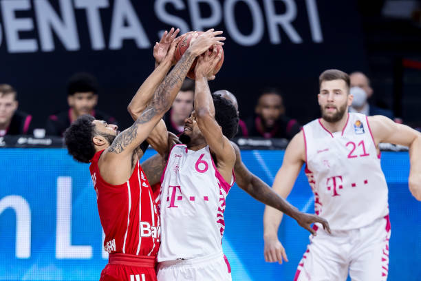 随着赛季的 随着赛季的