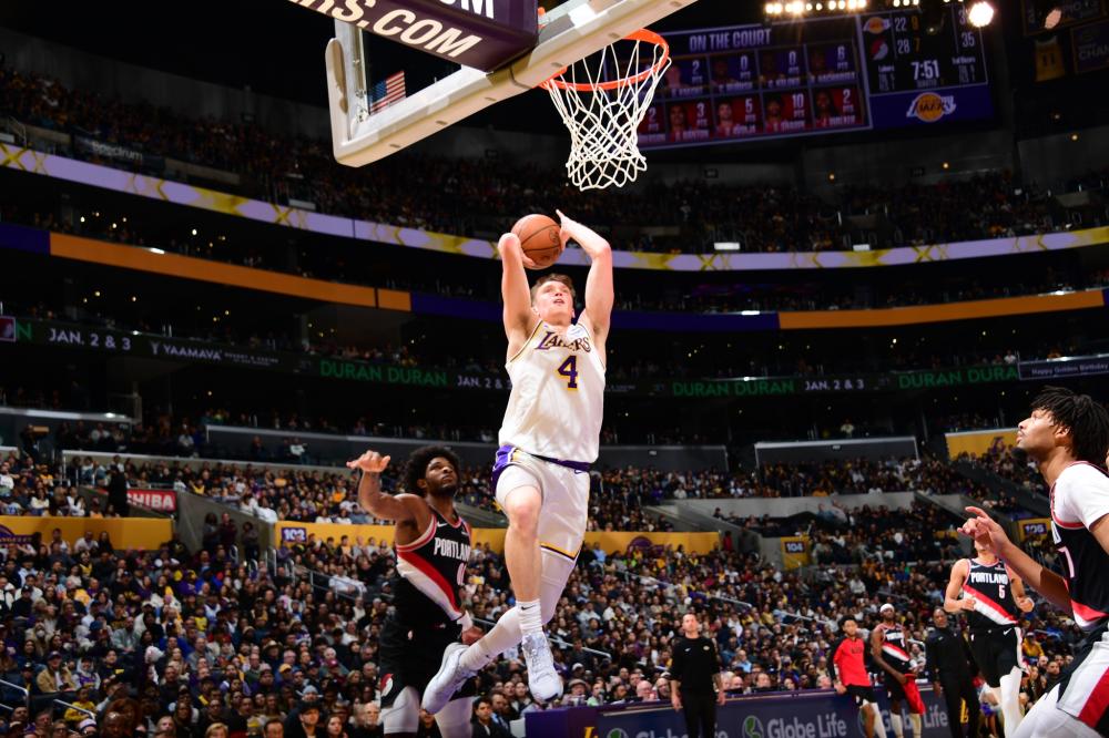 稳定且强势 稳定且强势